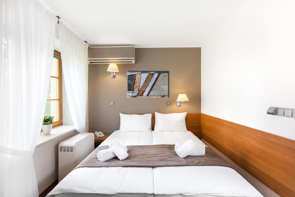 Hotel Debowa Gora Active & Spa Łąck エクステリア 写真