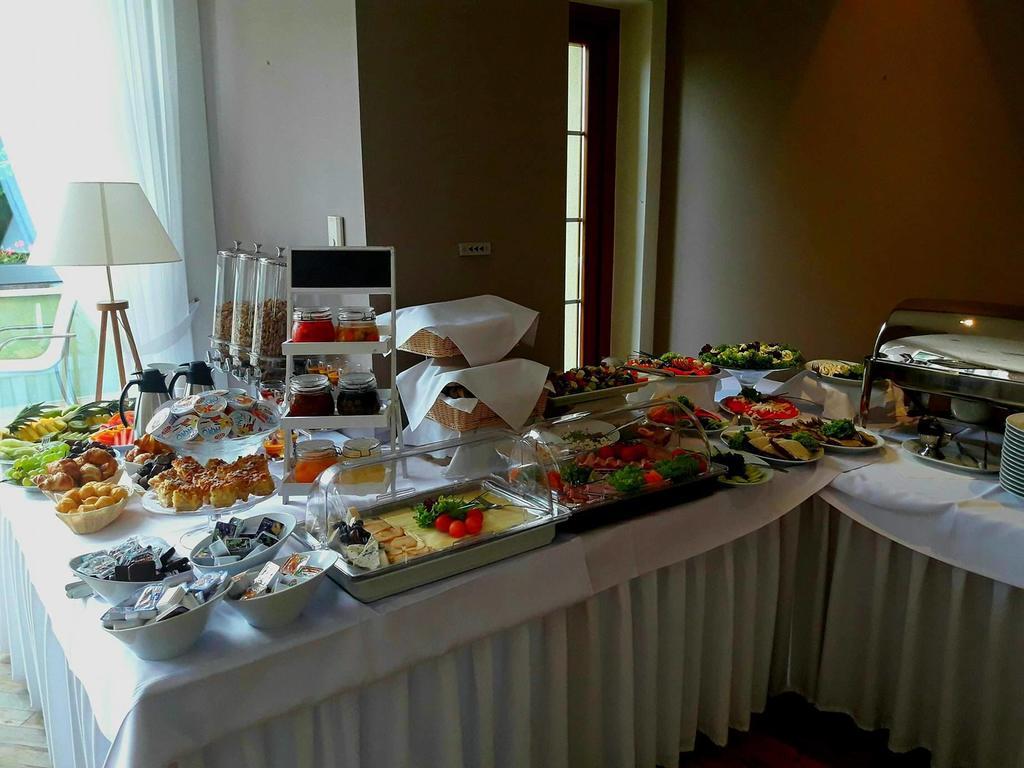 Hotel Debowa Gora Active & Spa Łąck エクステリア 写真